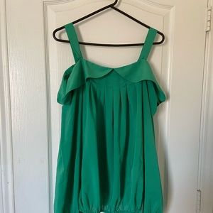 🌸2/$20🌸 cold shoulder top!